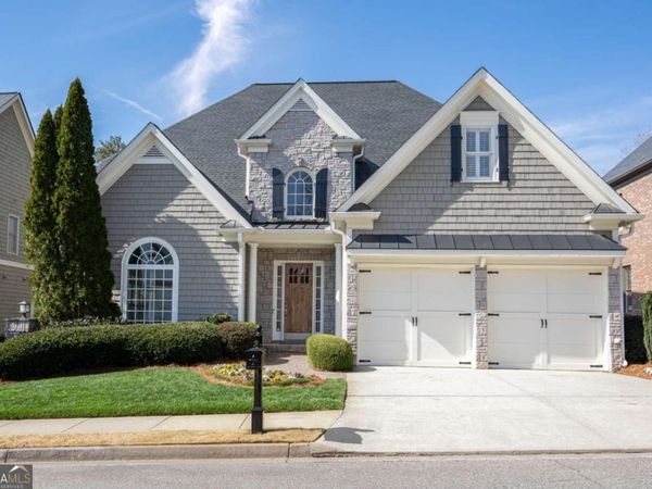 1176 Bluffhaven Way NE, Brookhaven, GA 30319