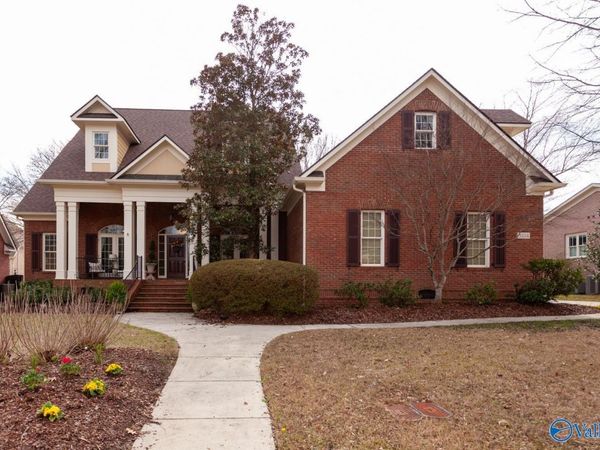 3104 Chamlee Place, Owens Cross Roads, AL 35763