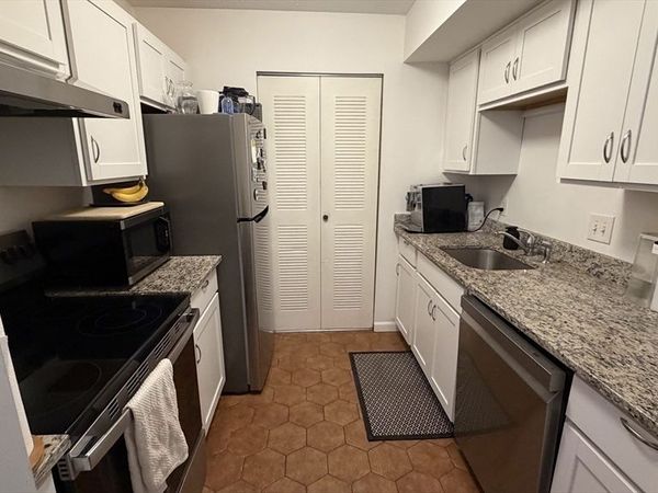 150 Lewis Street, Unit 302, Lynn, MA 01902