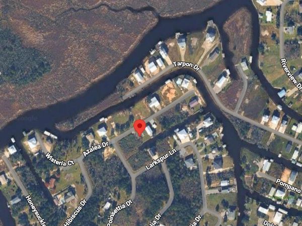 818 Azalea Dr., Bay St. Louis, MS 39520