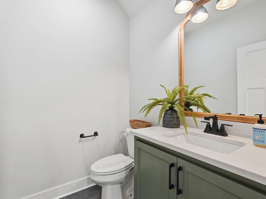 Property Image 44