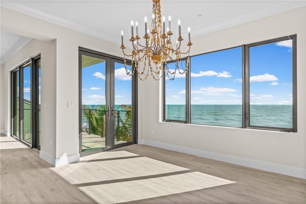 422 S Ocean Drive, Hutchinson Island, FL 34949 Photo