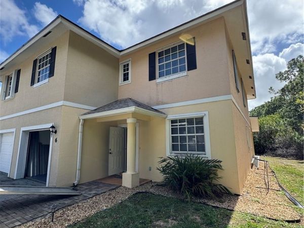 2390 Vero South Circle SW, Unit 6, Vero Beach, FL 32962