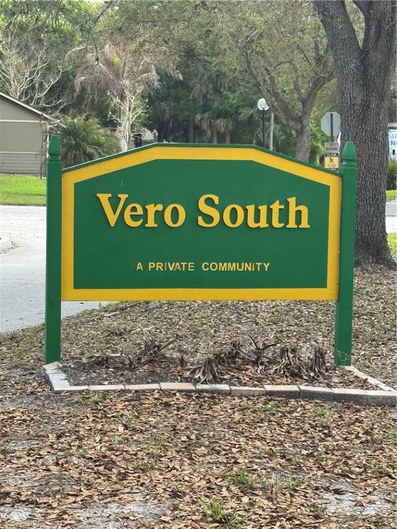 2390 Vero South Circle Sw, Unit 6, Vero Beach, FL 32962 Photo