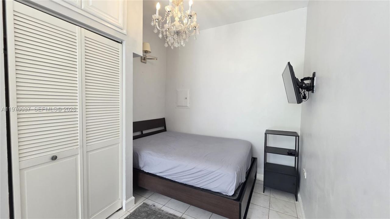 1105 NE 119th St , Unit A, Biscayne Park, FL 33161 Photo