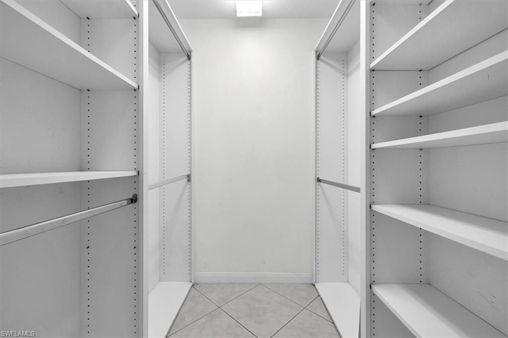 5065 Ventura Ct , Naples, FL 34109 Photo