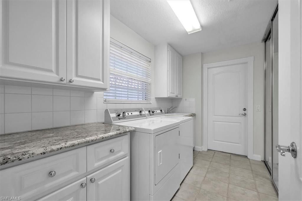 5065 Ventura Ct , Naples, FL 34109 Photo