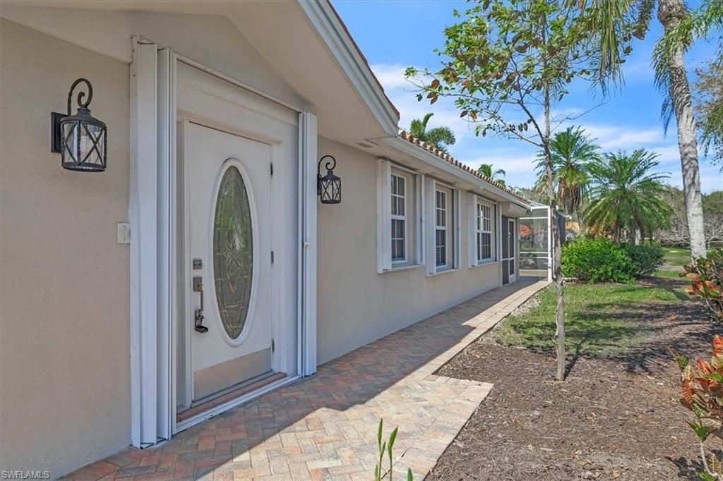 5065 Ventura Ct , Naples, FL 34109 Photo