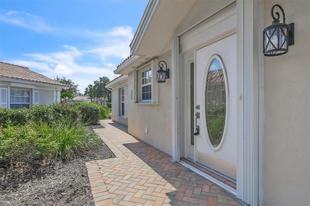 5065 Ventura Ct , Naples, FL 34109 Photo