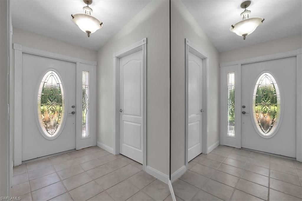 5065 Ventura Ct , Naples, FL 34109 Photo