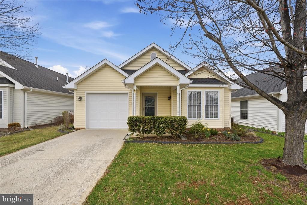 1851 Melvor Lane, Winchester, VA 22601 Main Photo