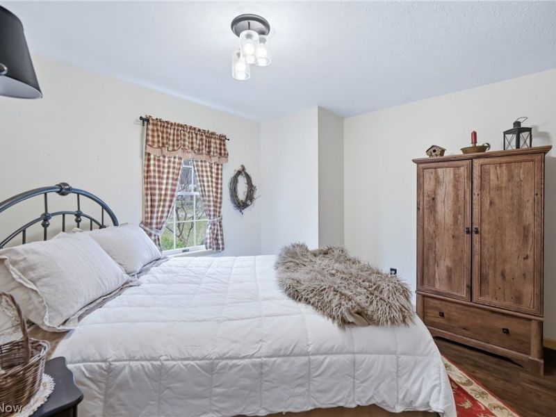 1740 Hearthside Drive, Salem, OH 44460 Photo 11