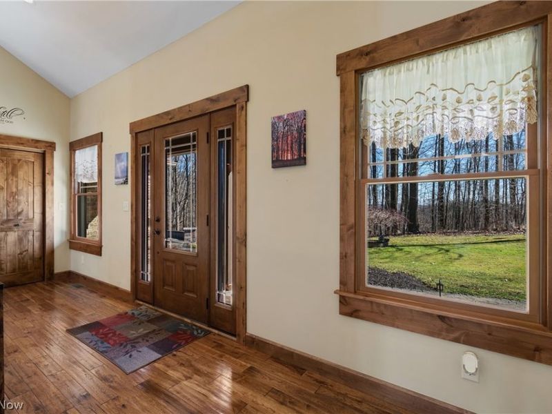 2517 Golfview Drive NE, New Philadelphia, OH 44663 Photo 5