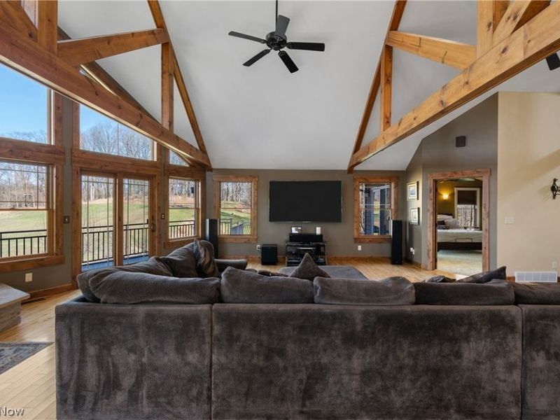 2517 Golfview Drive NE, New Philadelphia, OH 44663 Photo 7