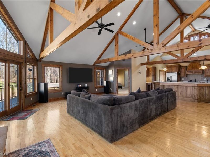 2517 Golfview Drive NE, New Philadelphia, OH 44663 Photo 9