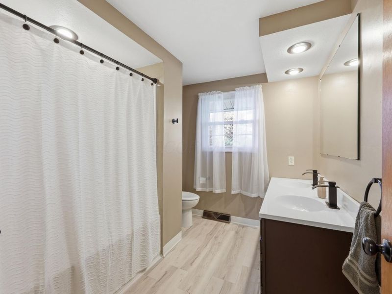 7740 Rodebaugh Road , Reynoldsburg, OH 43068 Photo 20