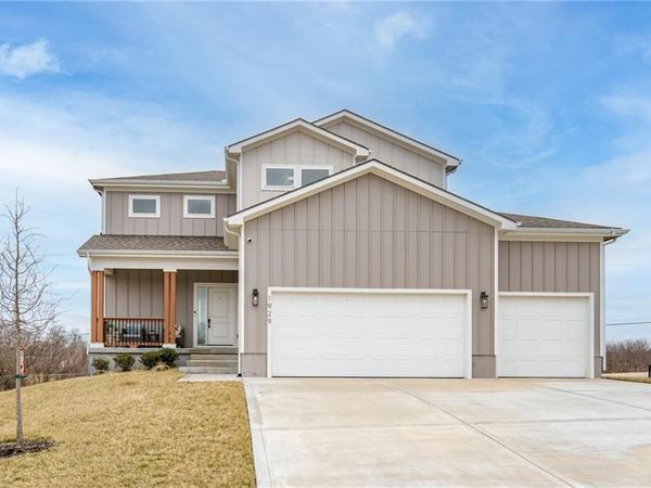 1929 SW Merryman Drive, Lee's Summit, MO 64082