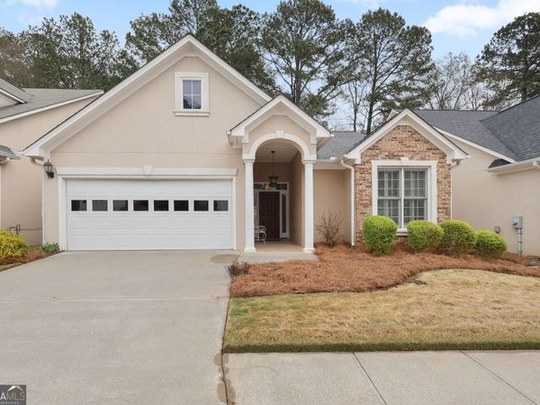 323 Lewisburg Drive, Mcdonough, GA 30253