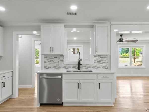 3904 Blackberry Lane, Northport, AL 35473