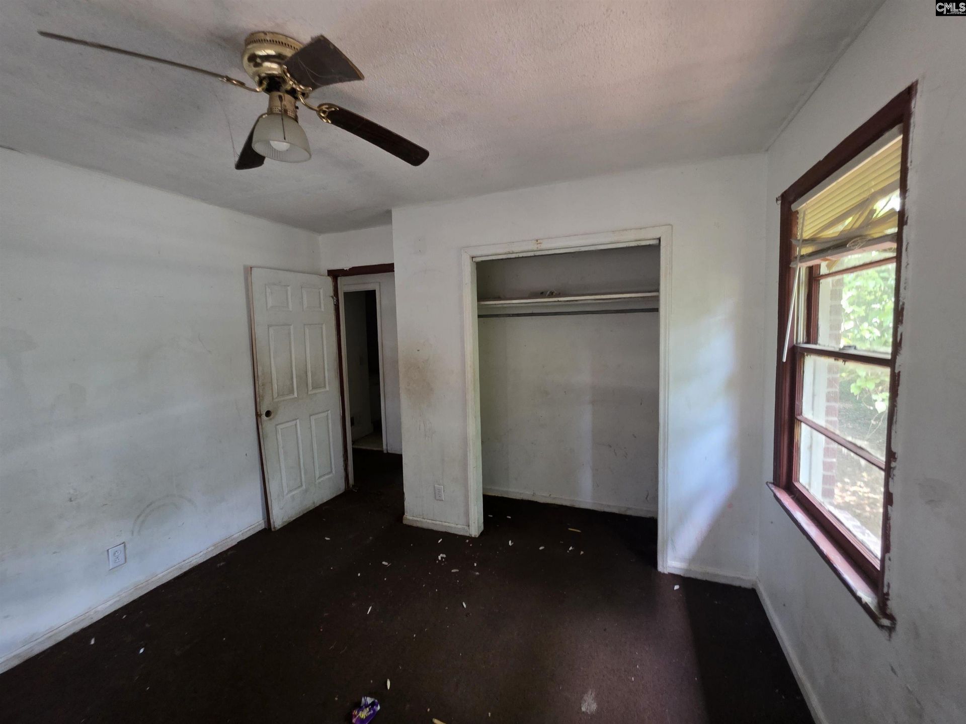 5527 Holmes Avenue Photo 10