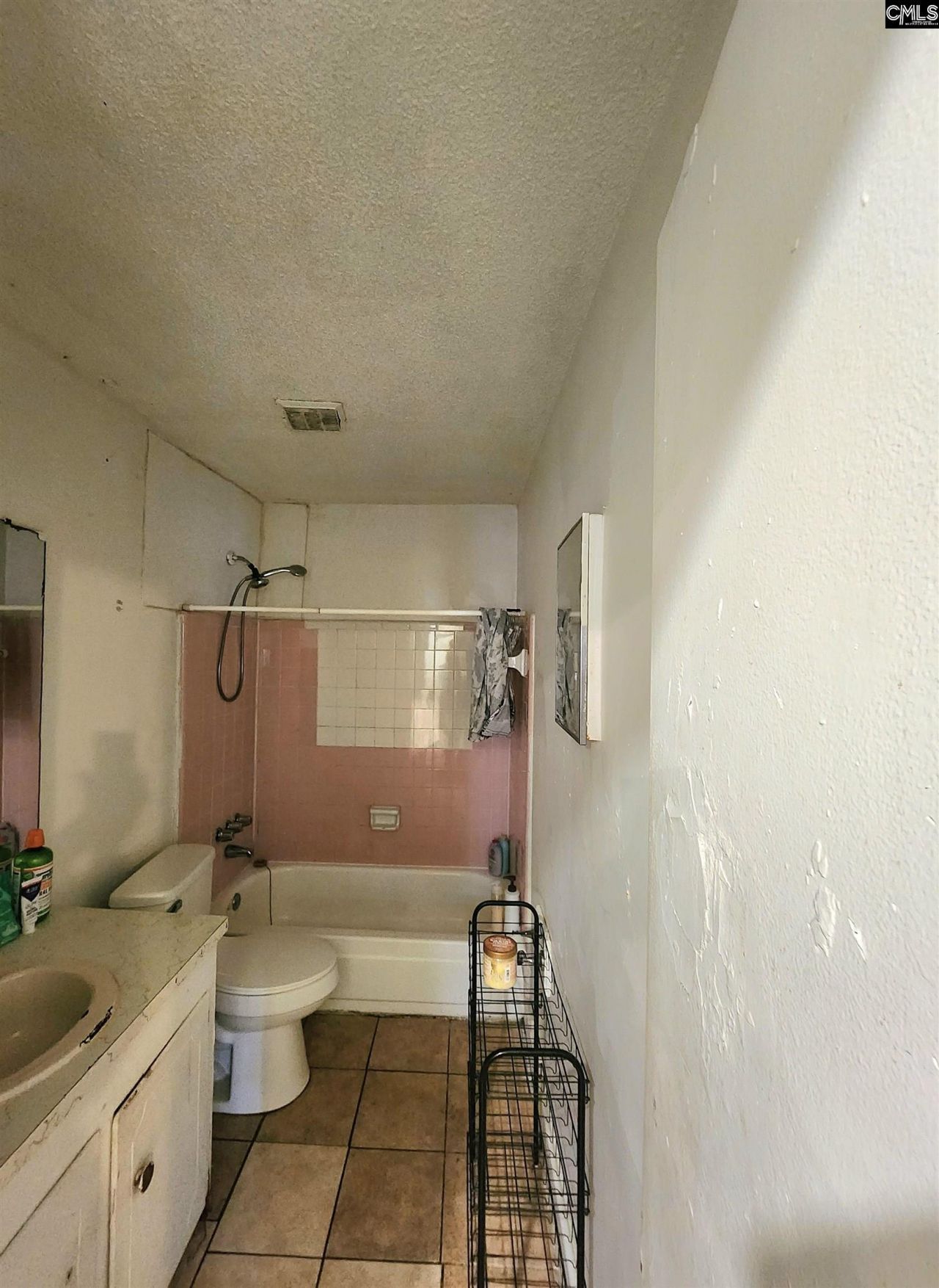 5527 Holmes Avenue Photo 11