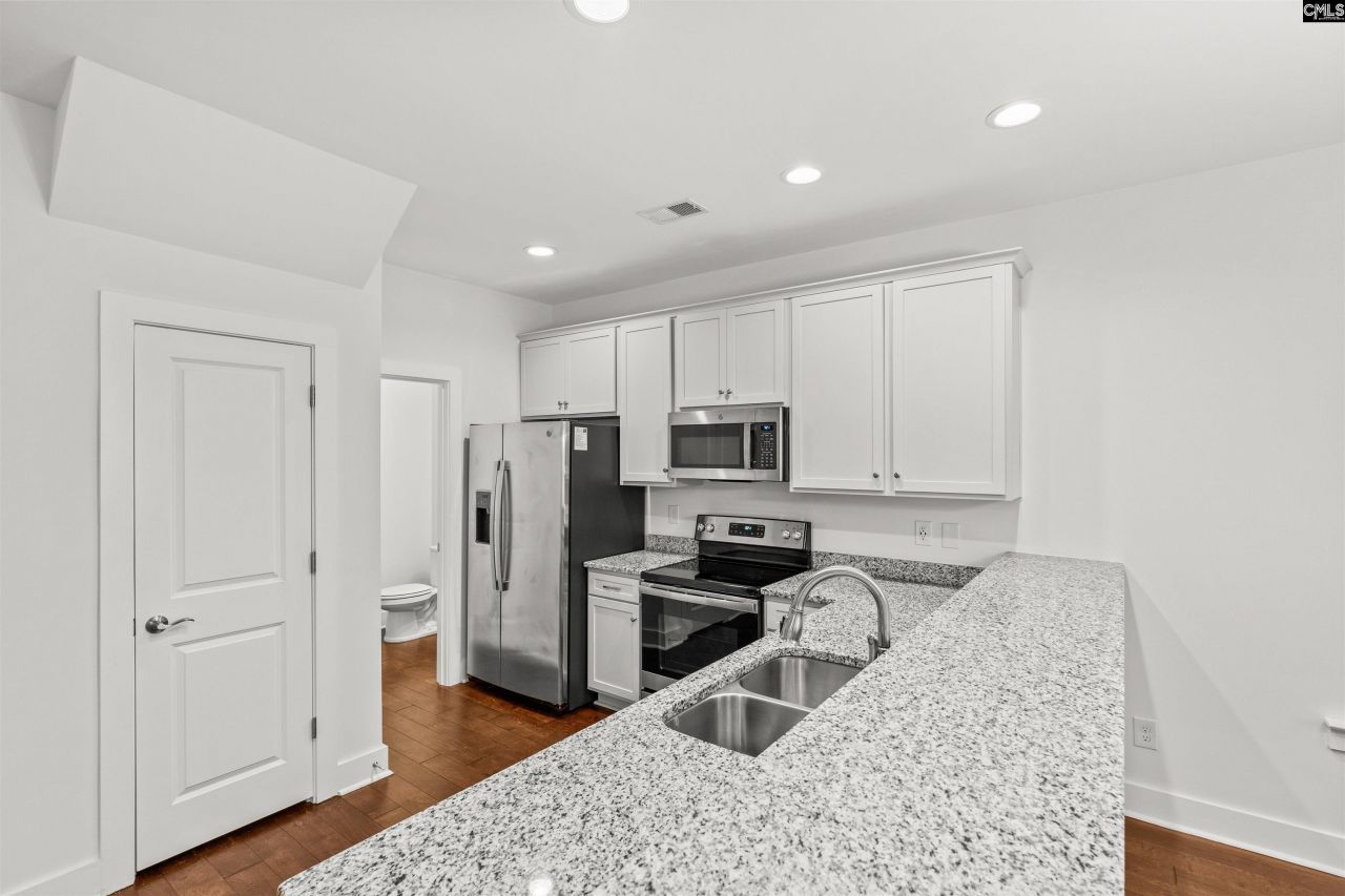 312 St Anns Alley Photo 10