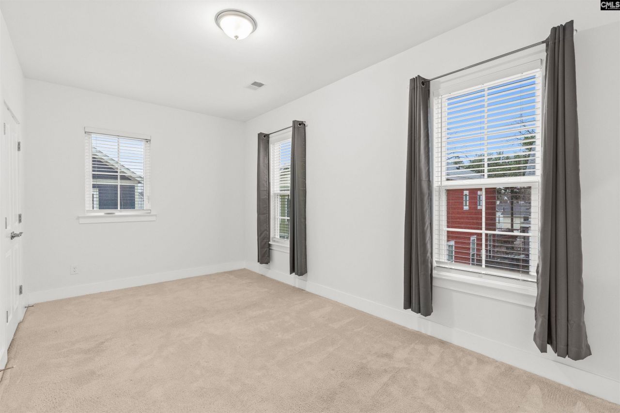 312 St Anns Alley Photo 18