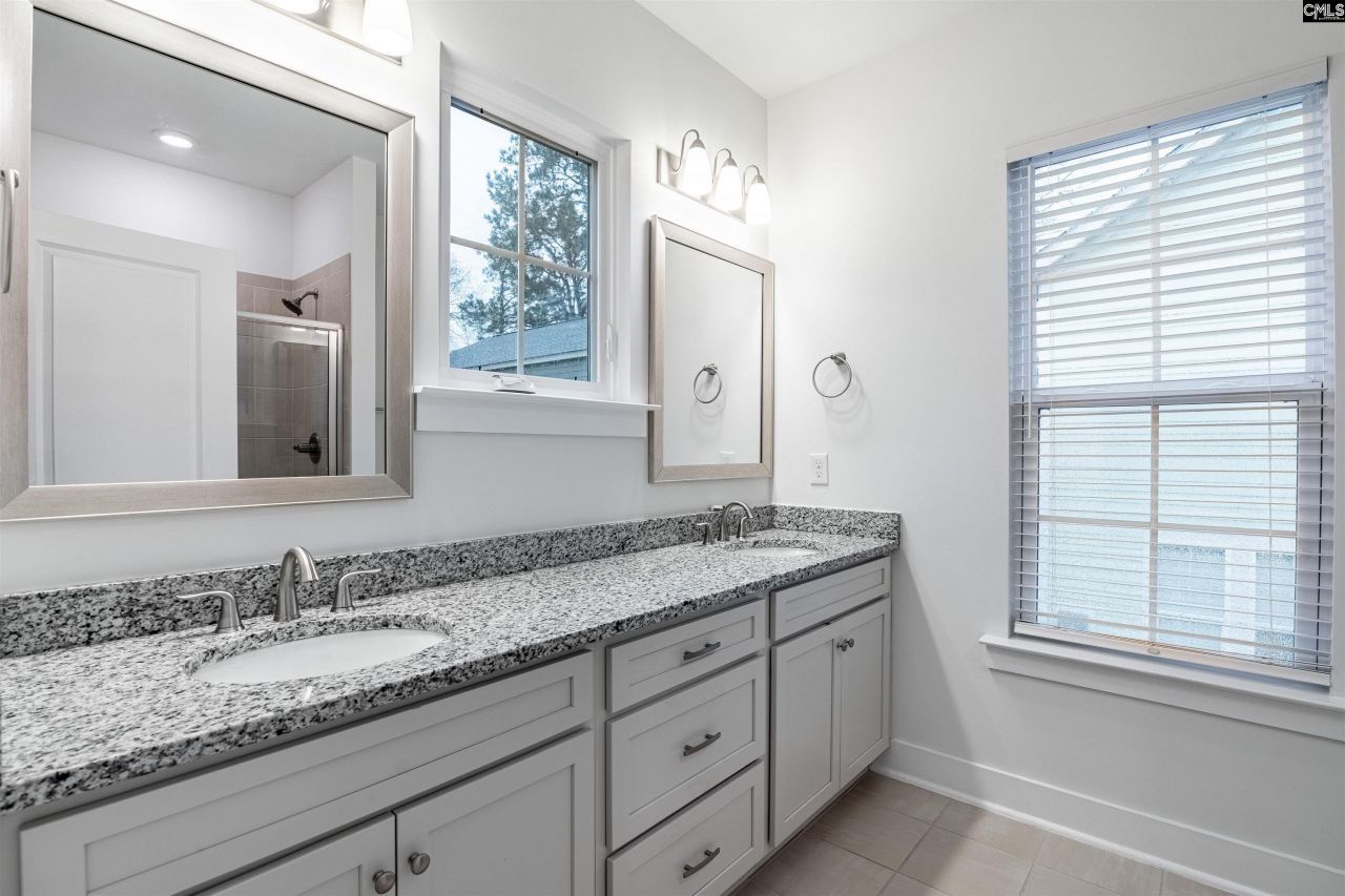 312 St Anns Alley Photo 21