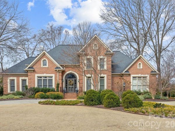 5202 Carmel Club Drive, Charlotte, NC 28226