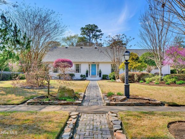 1802 Hawthorne Road, Wilmington, NC 28403