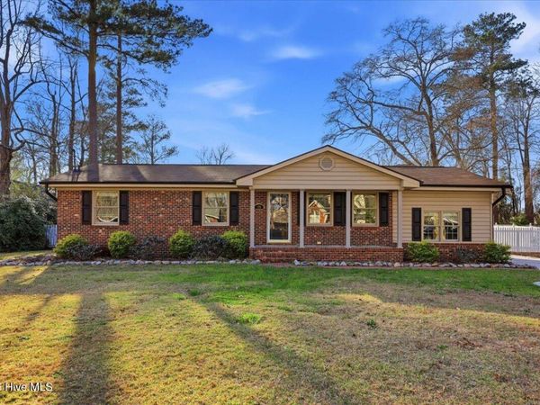 133 Crescent Street, Pine Level, NC 27568