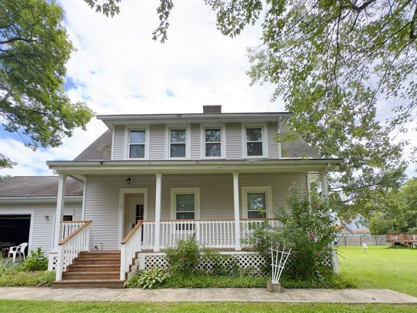 44 Apple Meadow Road, Hudson, NY 12534