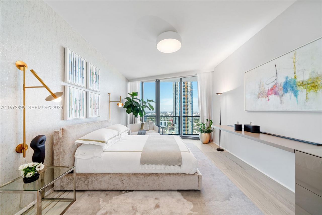 1000 Biscayne Blvd , Unit 3201, Miami, FL 33132 Photo