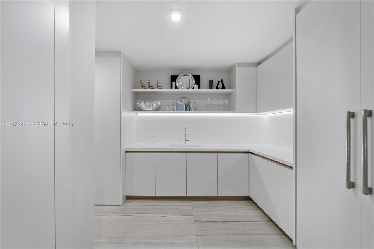 1000 Biscayne Blvd , Unit 3201, Miami, FL 33132 Photo