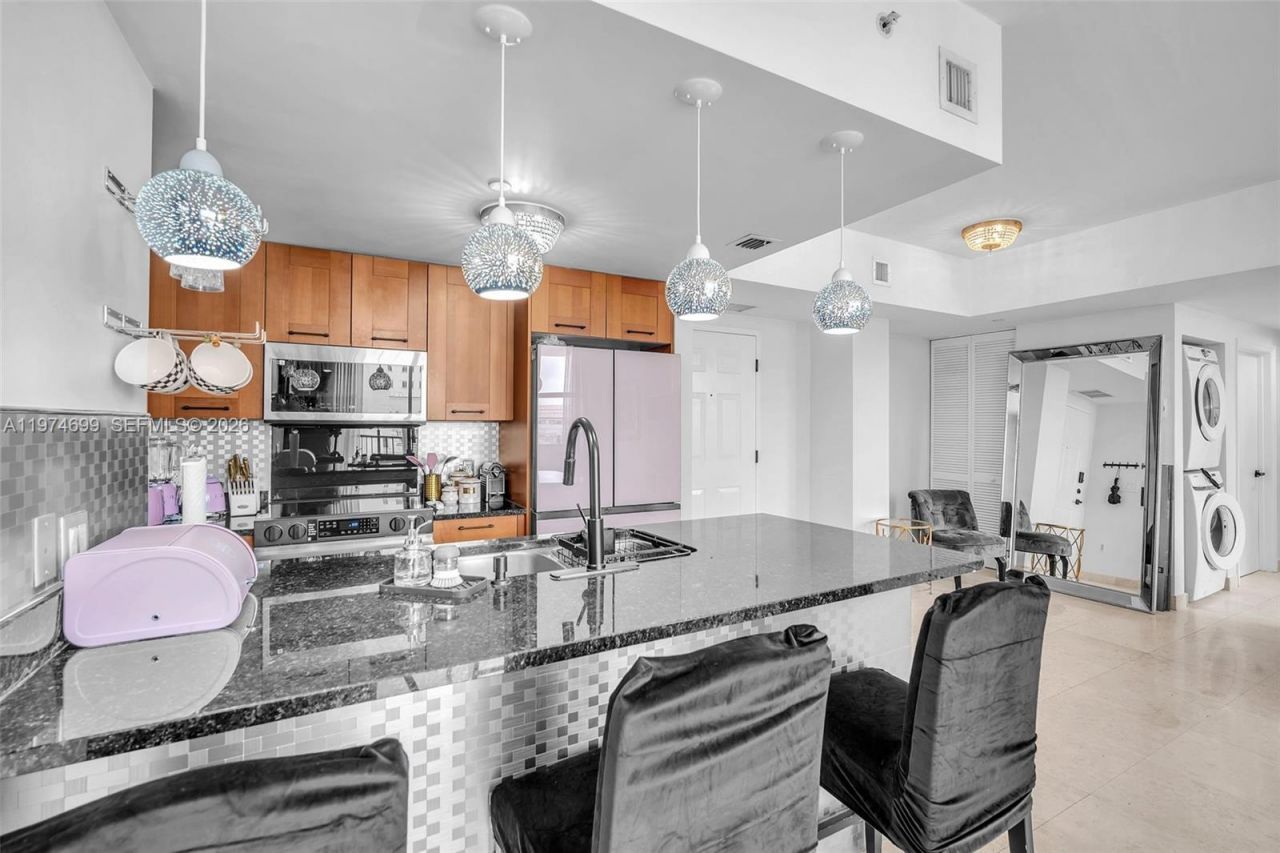4100 Salzedo St, Unit 519, Coral Gables, FL 33146 Photo