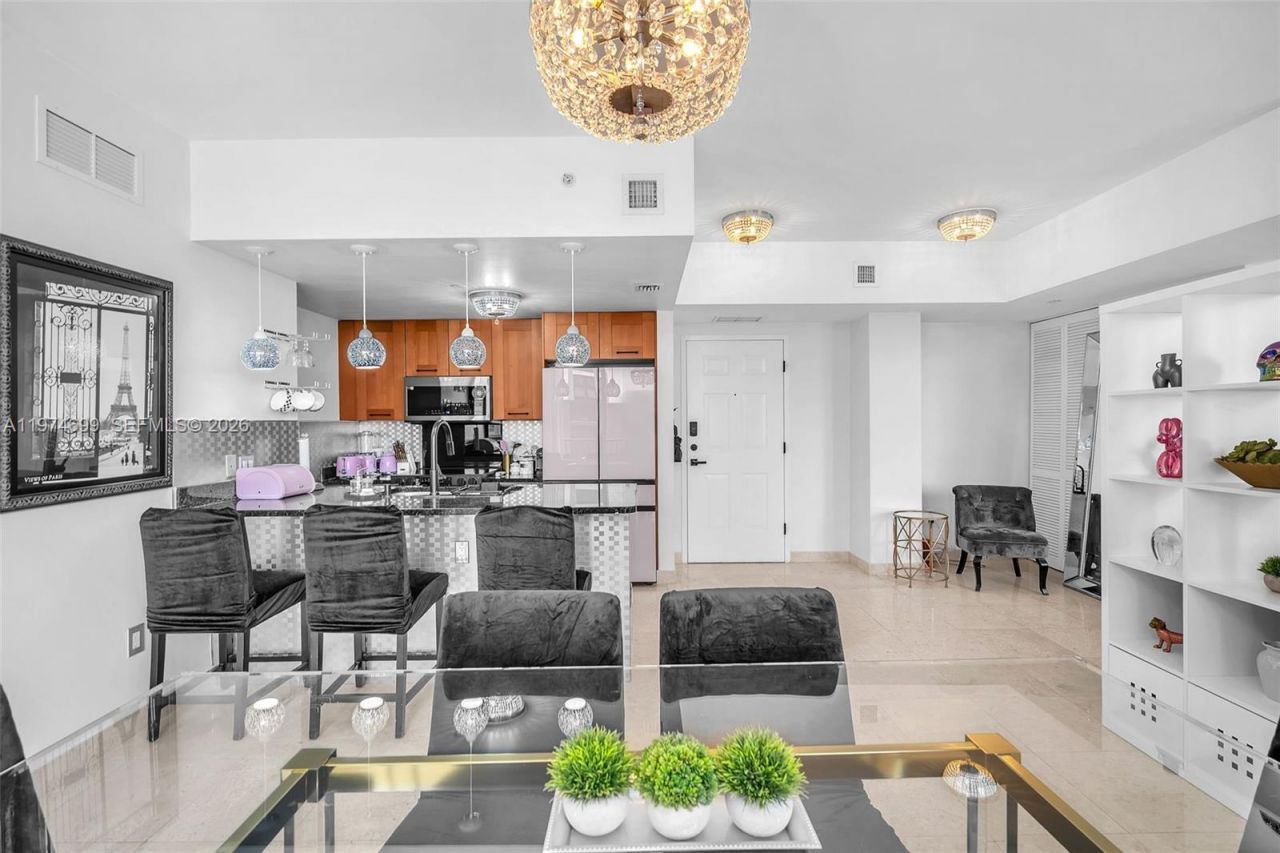 4100 Salzedo St , Unit 519, Coral Gables, FL 33146 Photo