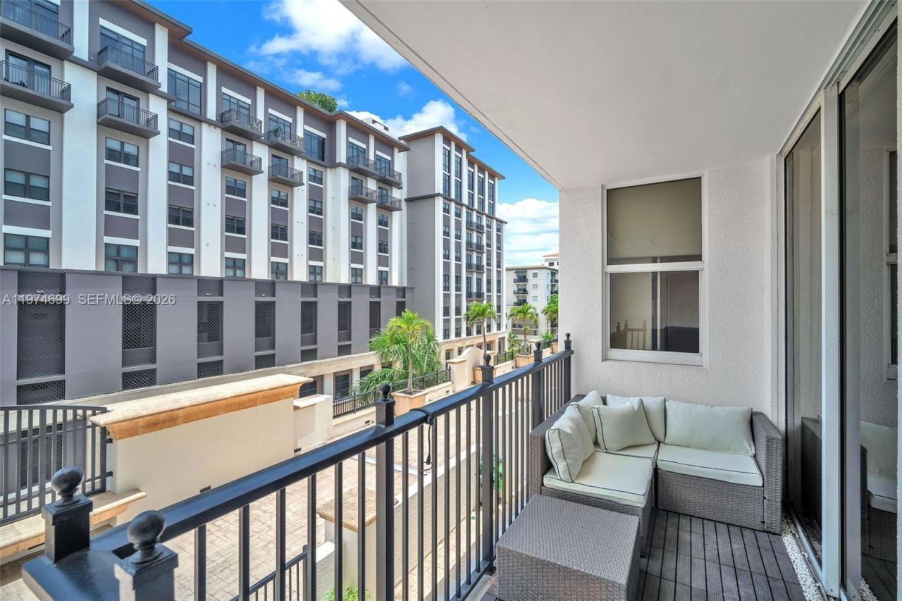 4100 Salzedo St , Unit 519, Coral Gables, FL 33146 Photo