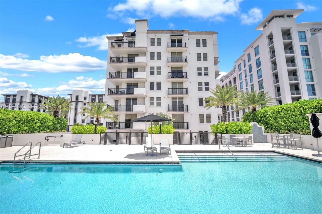4100 Salzedo St, Unit 519, Coral Gables, FL 33146 Photo