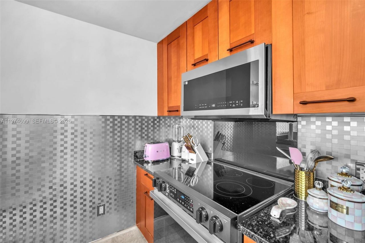 4100 Salzedo St, Unit 519, Coral Gables, FL 33146 Photo