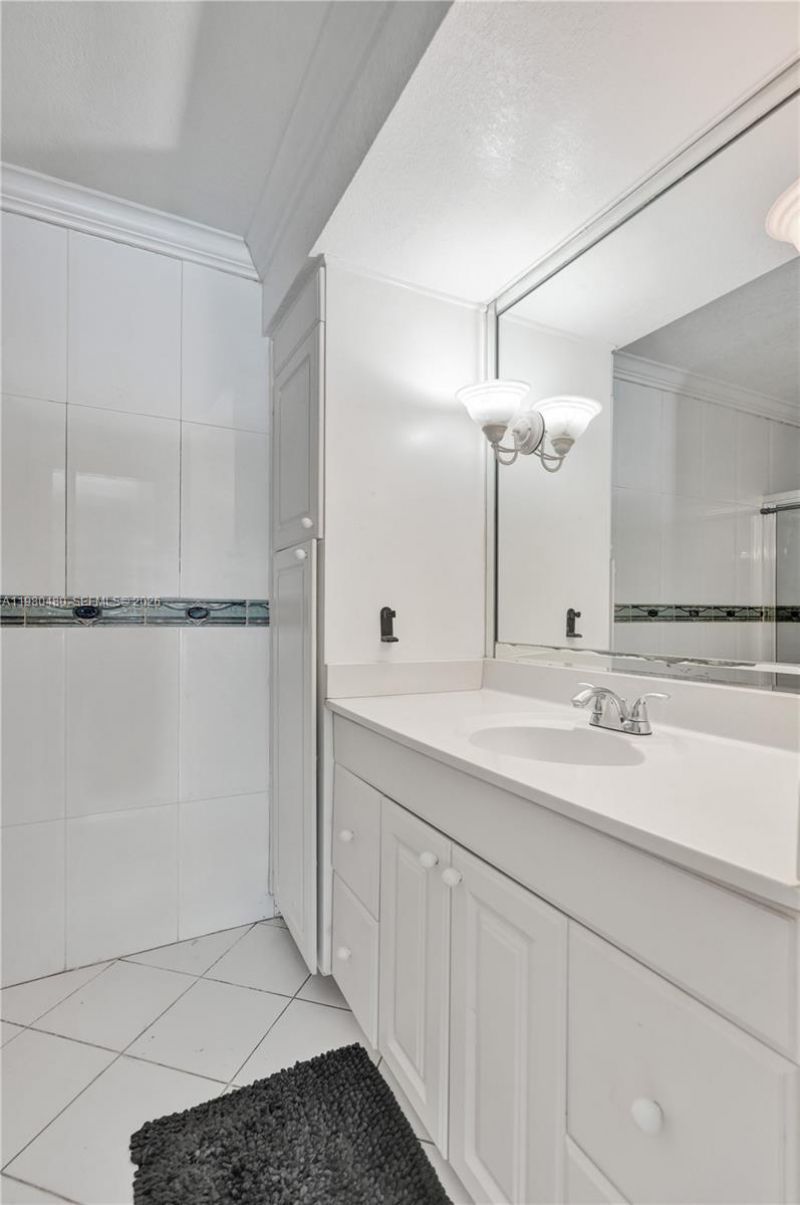 8699 NW 26th Pl , Sunrise, FL 33322 Photo