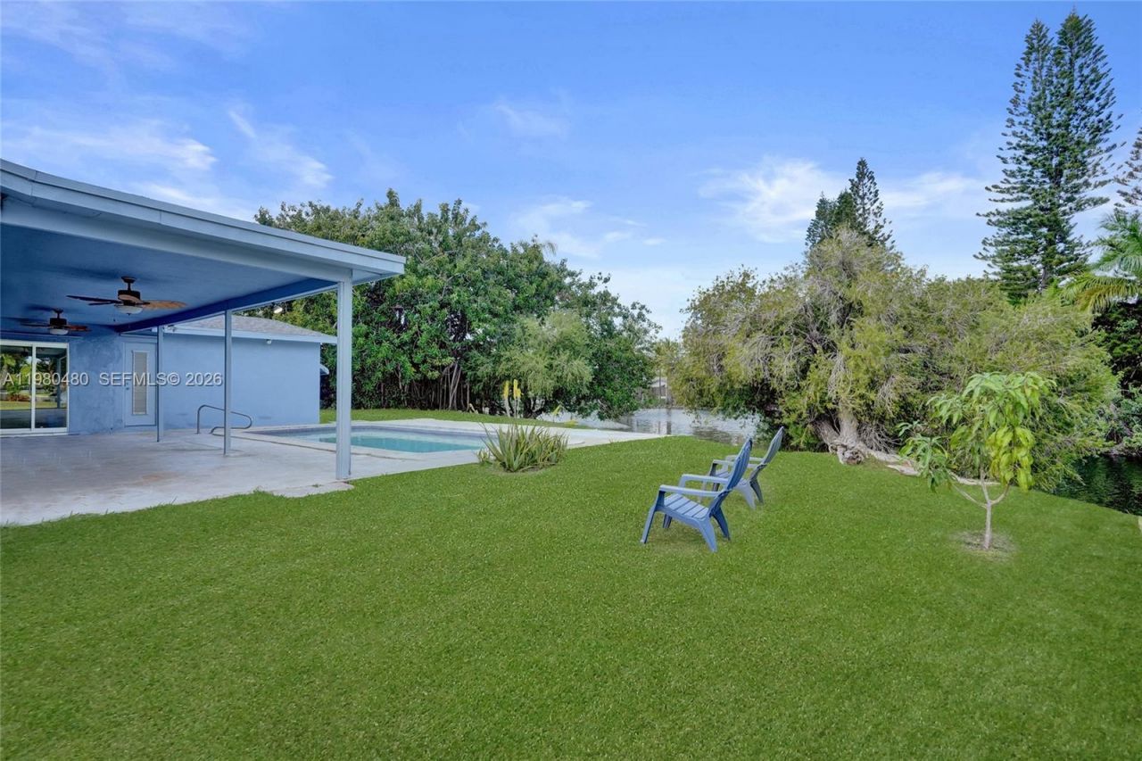 8699 NW 26th Pl , Sunrise, FL 33322 Photo