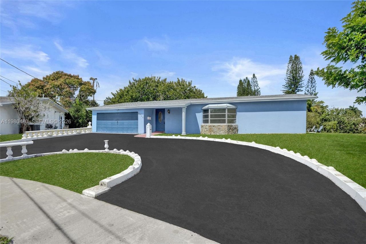 8699 NW 26th Pl , Sunrise, FL 33322 Photo