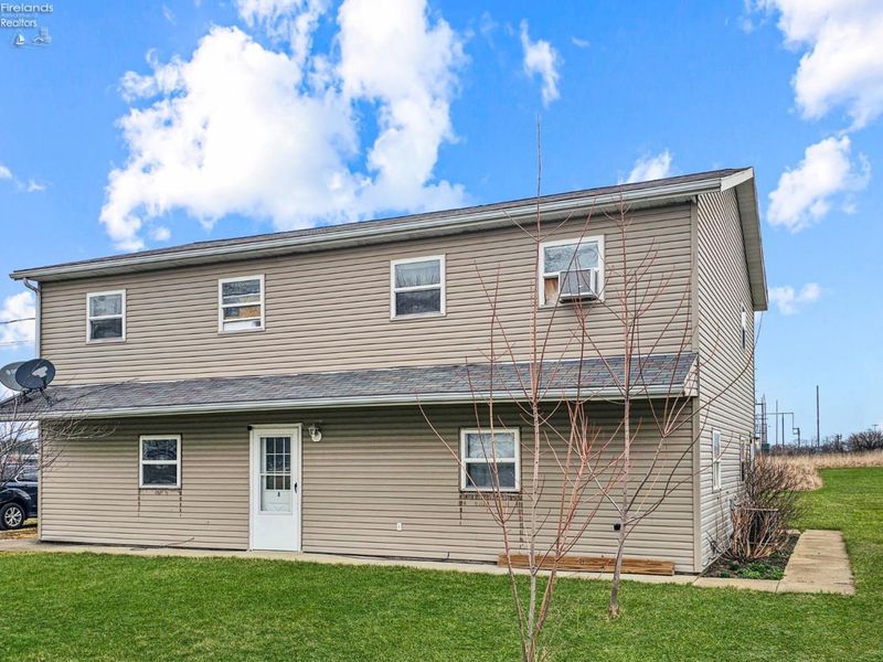 603 CR 314, Bellevue, OH 44811 Photo 2