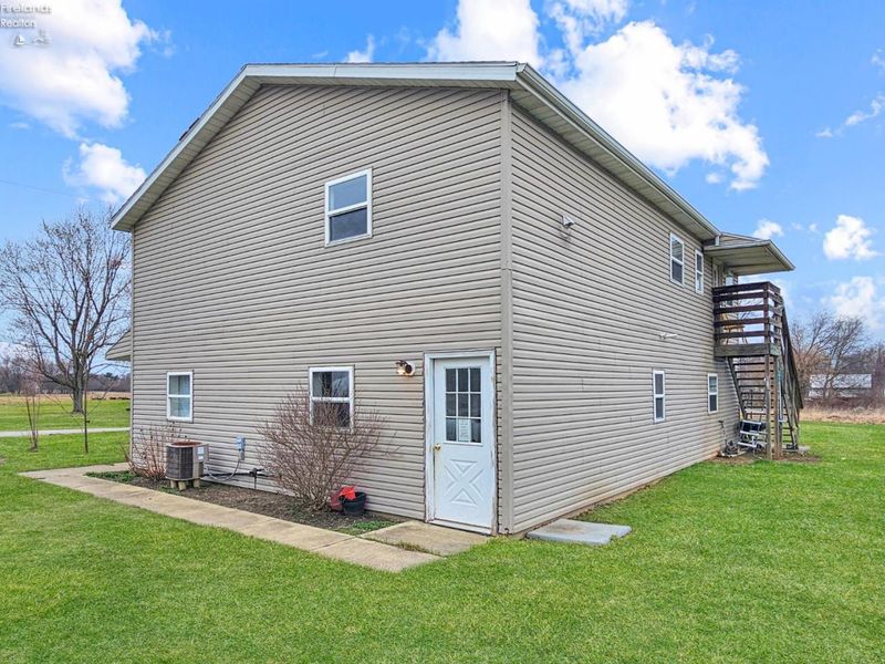 603 CR 314, Bellevue, OH 44811 Photo 4