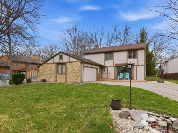 7927 Willowwood Drive, Fort Wayne, IN 46835