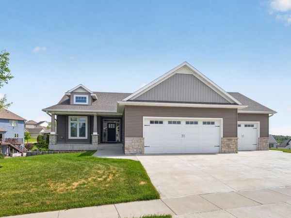 1504 Century Corner Lane NE, Rochester, MN 55906
