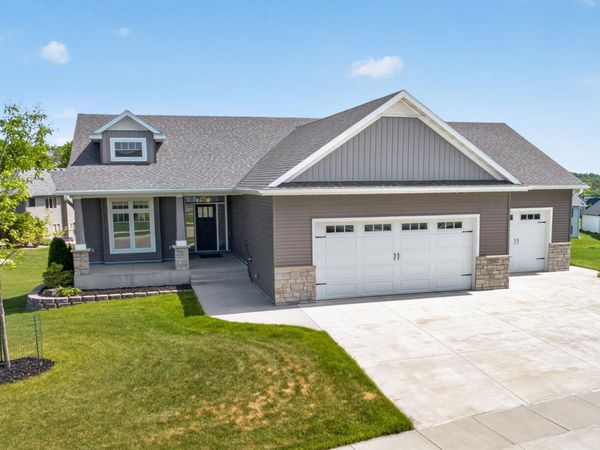 1504 Century Corner Lane NE, Rochester, MN 55906