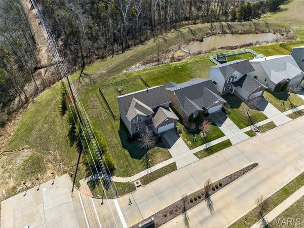 449 Jockeys Run , Wentzville, MO 63385