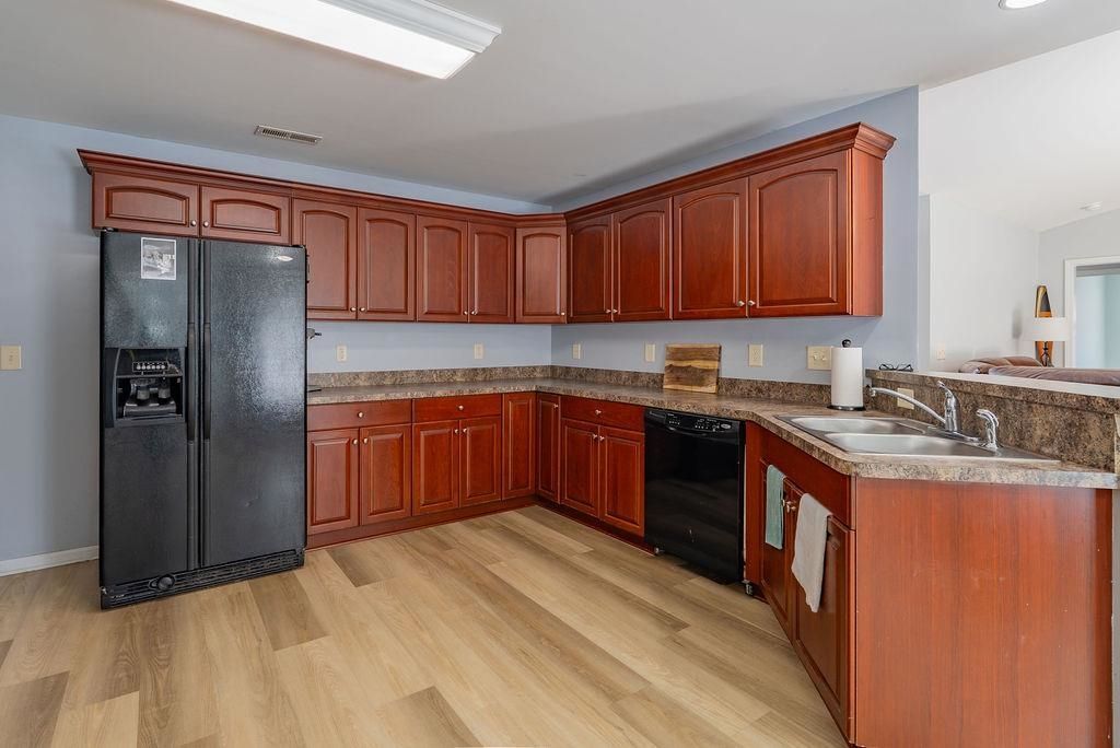 133 Burkridge West Dr. Photo 23