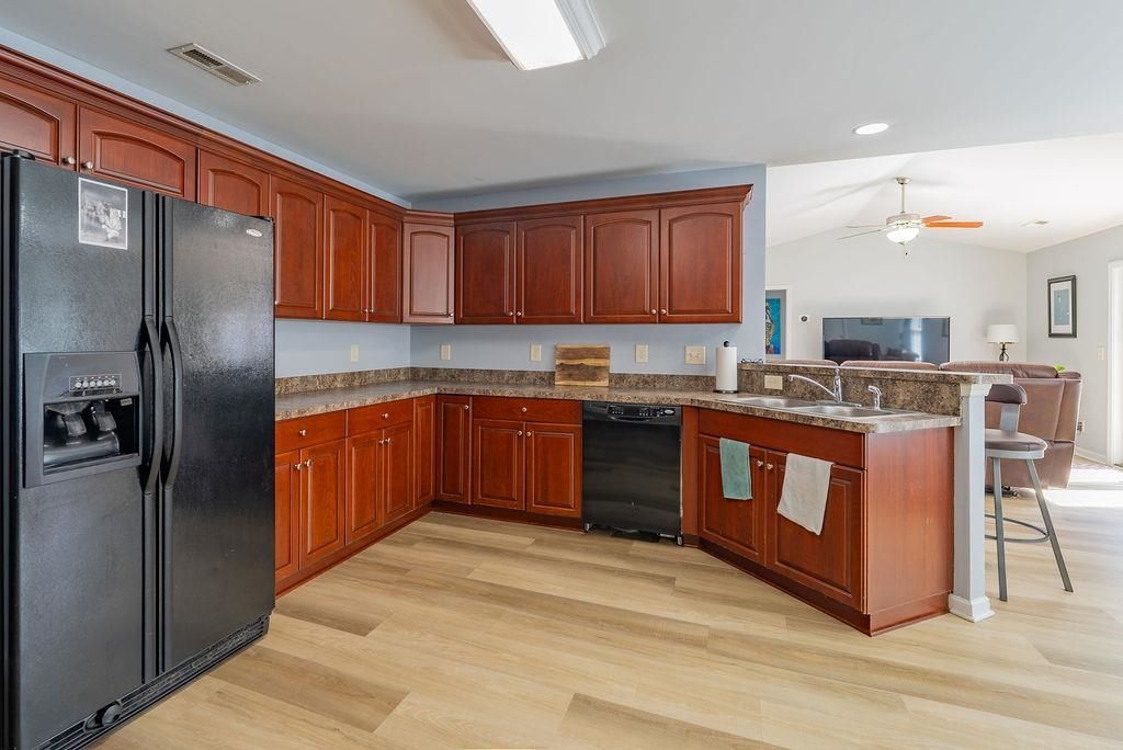 133 Burkridge West Dr. Photo 26